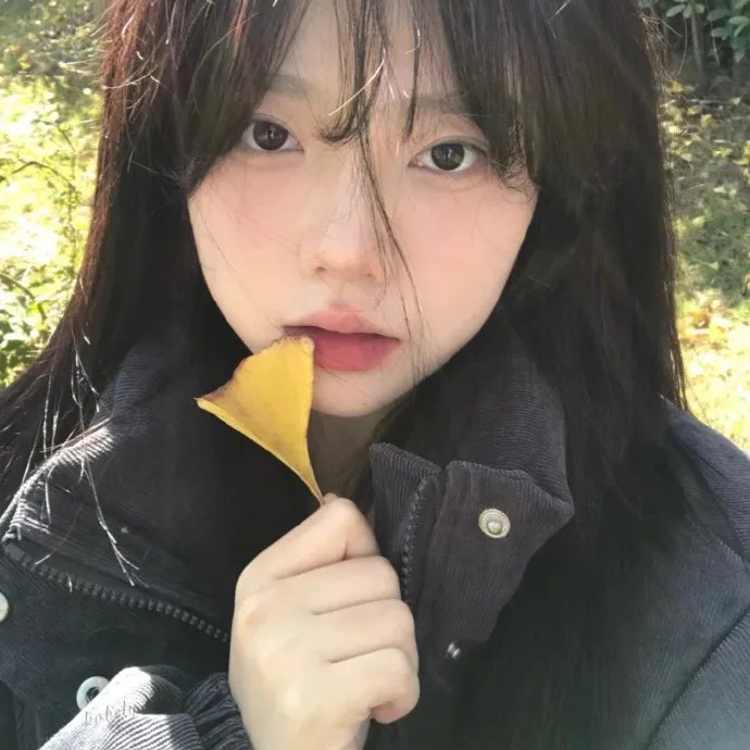谢苗 明星照